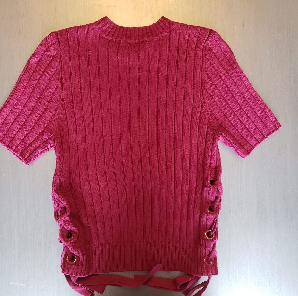 Express Sweater - Picture 2 of 4